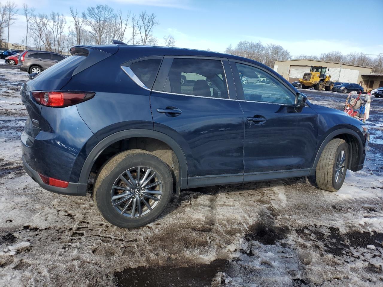 2020 Mazda CX-5 - Image 3