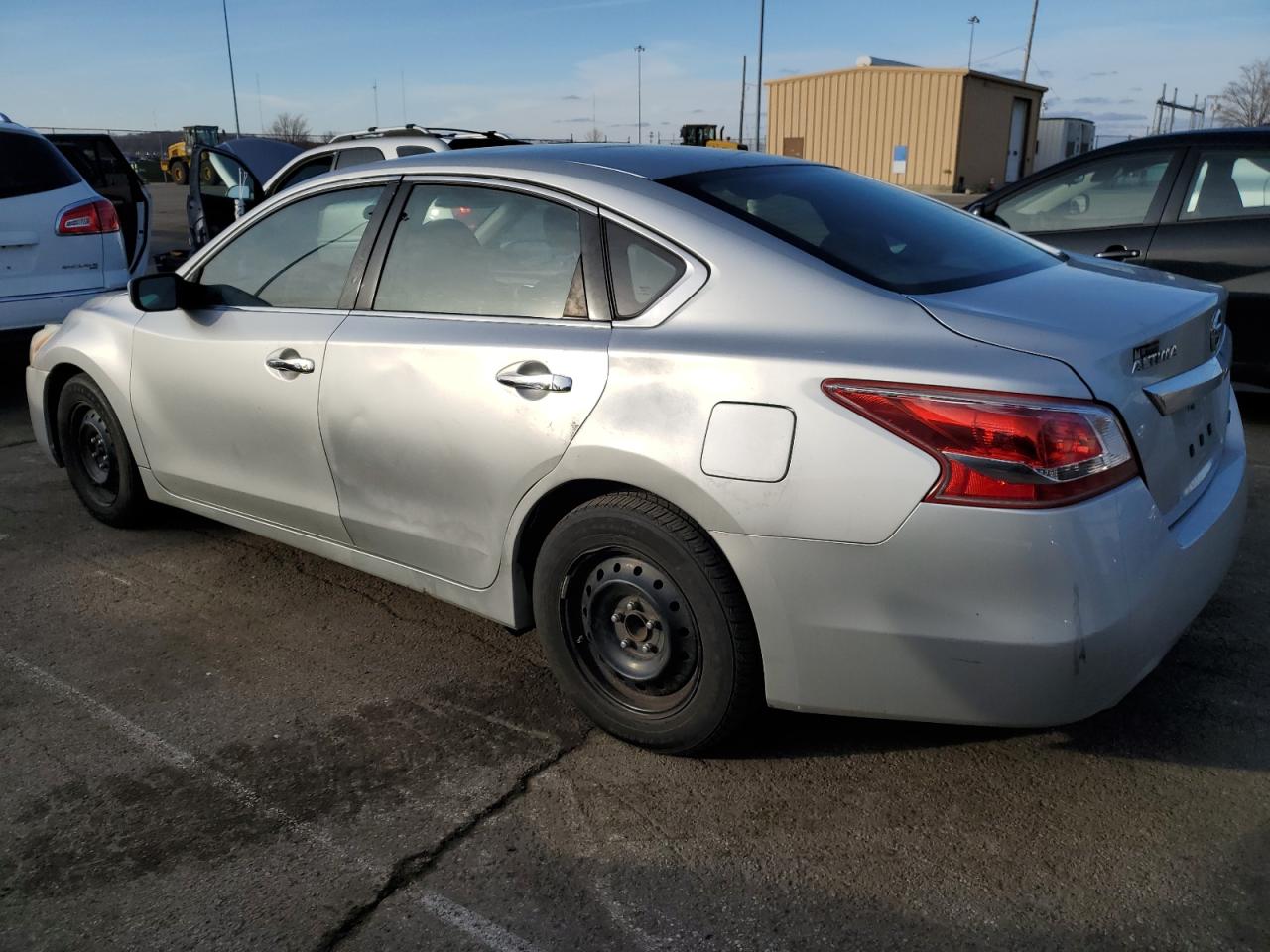 2013 Nissan Altima - Image 2