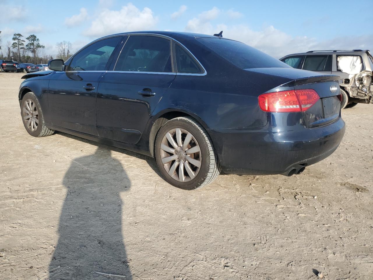 2010 Audi A4 - Image 2