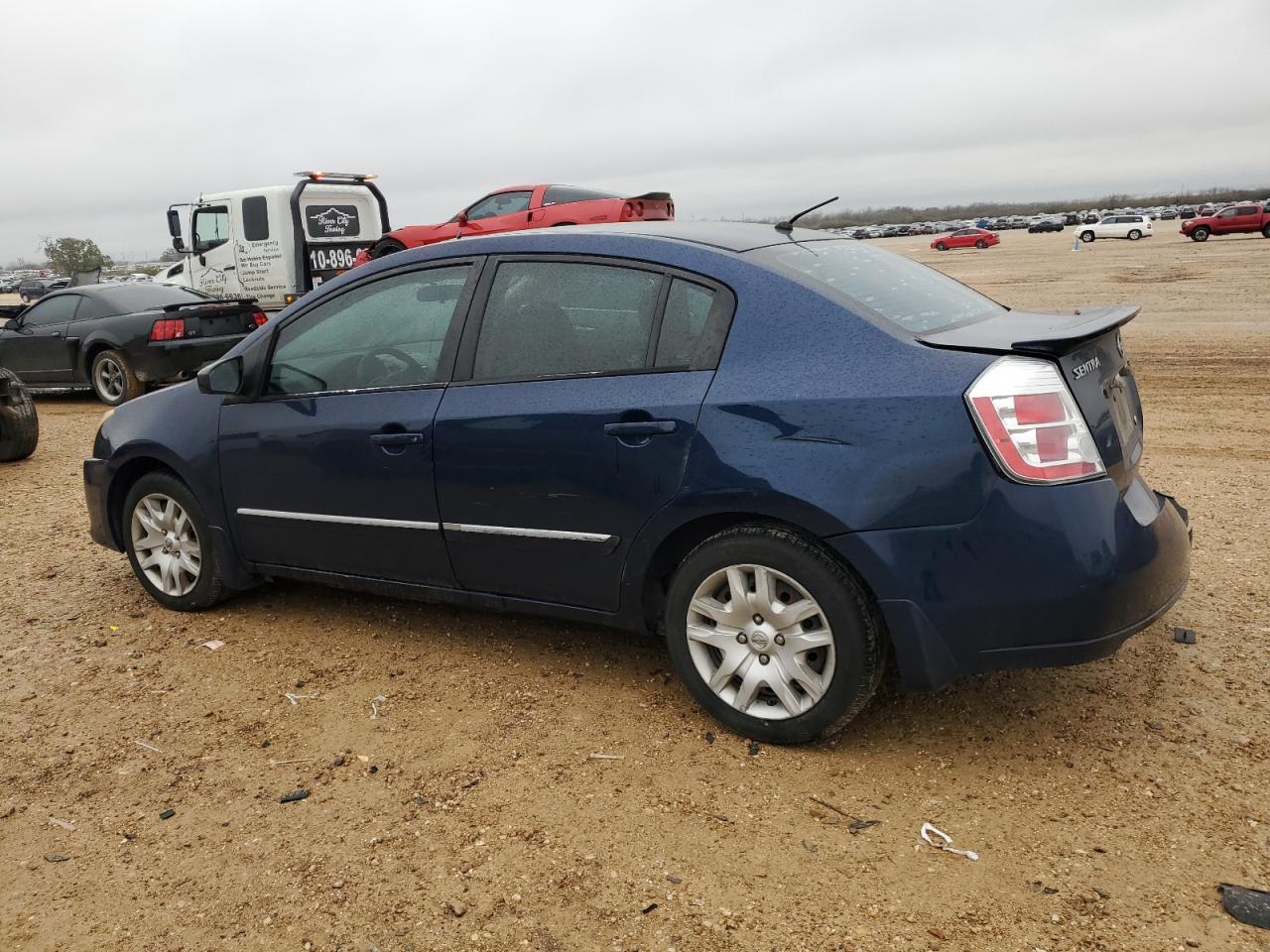 2012 Nissan Sentra - Image 2