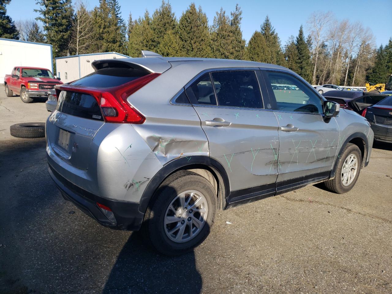2019 Mitsubishi Eclipse - Image 3