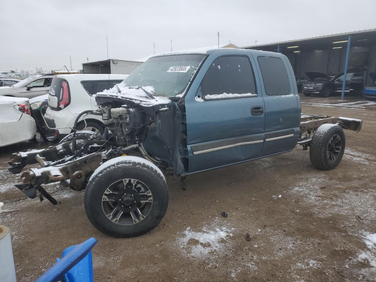 2006 Chevrolet Silverado - Image 1