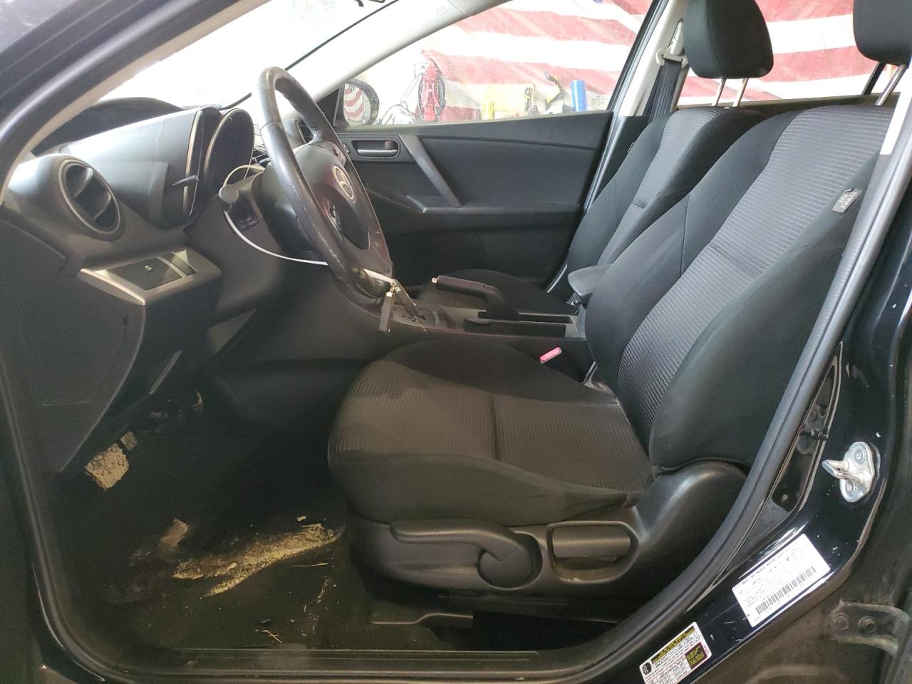 2012 Mazda 3 - Image 7