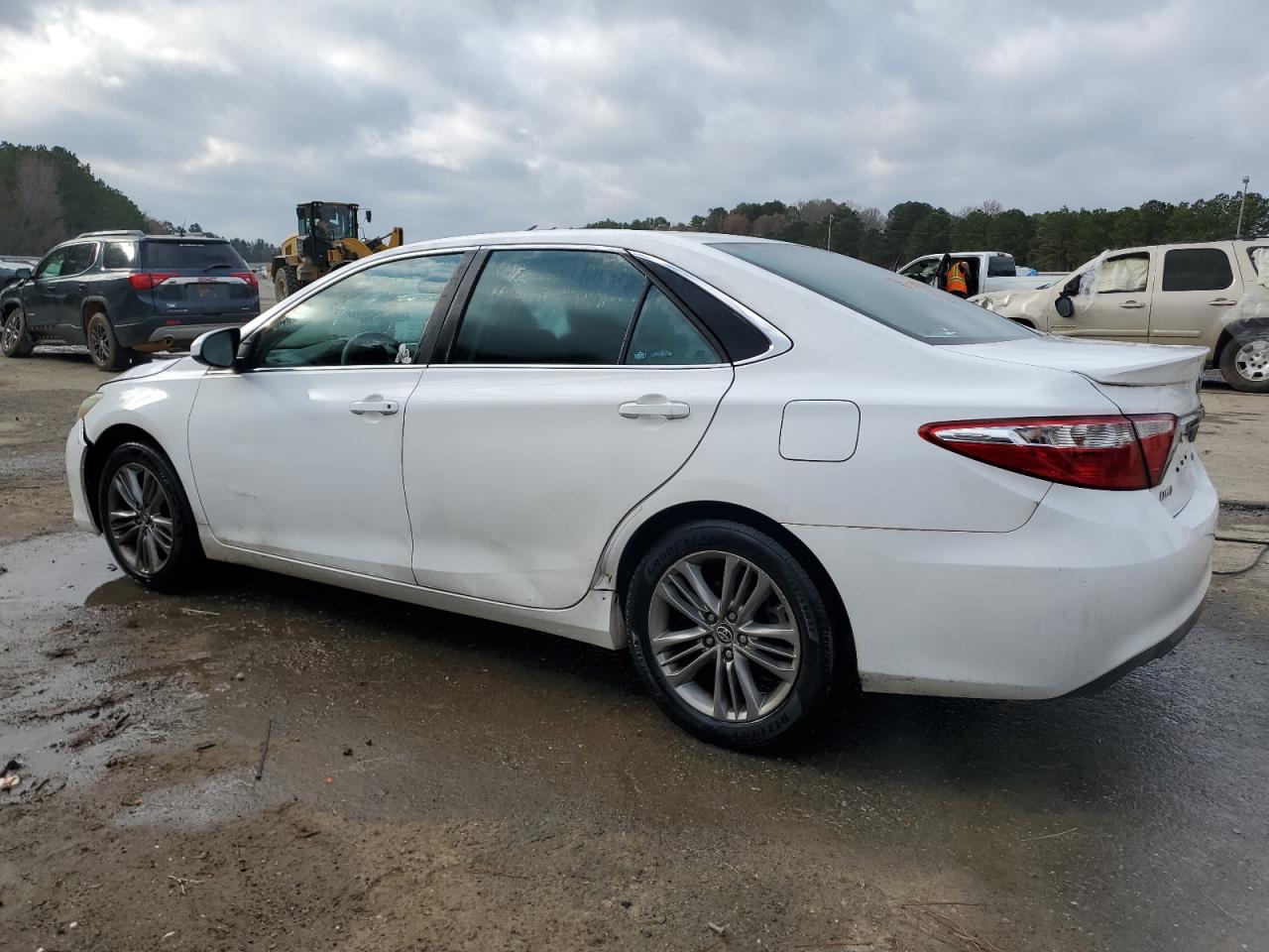 2016 Toyota Camry - Image 2