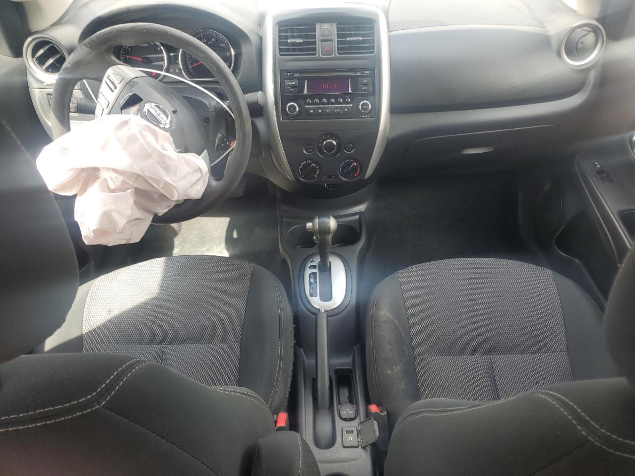 2015 Nissan Versa - Image 8