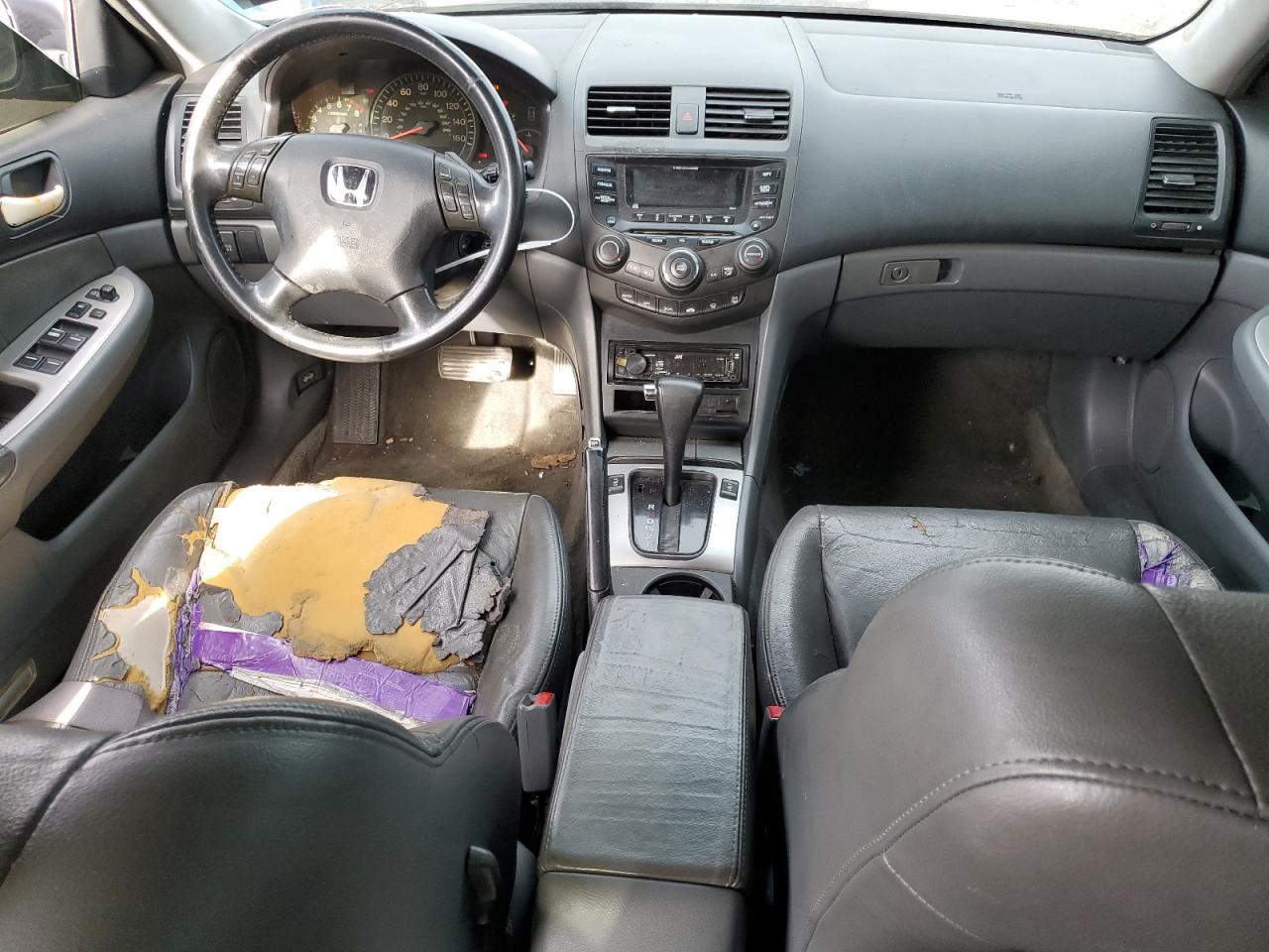 2003 Honda Accord - Image 8