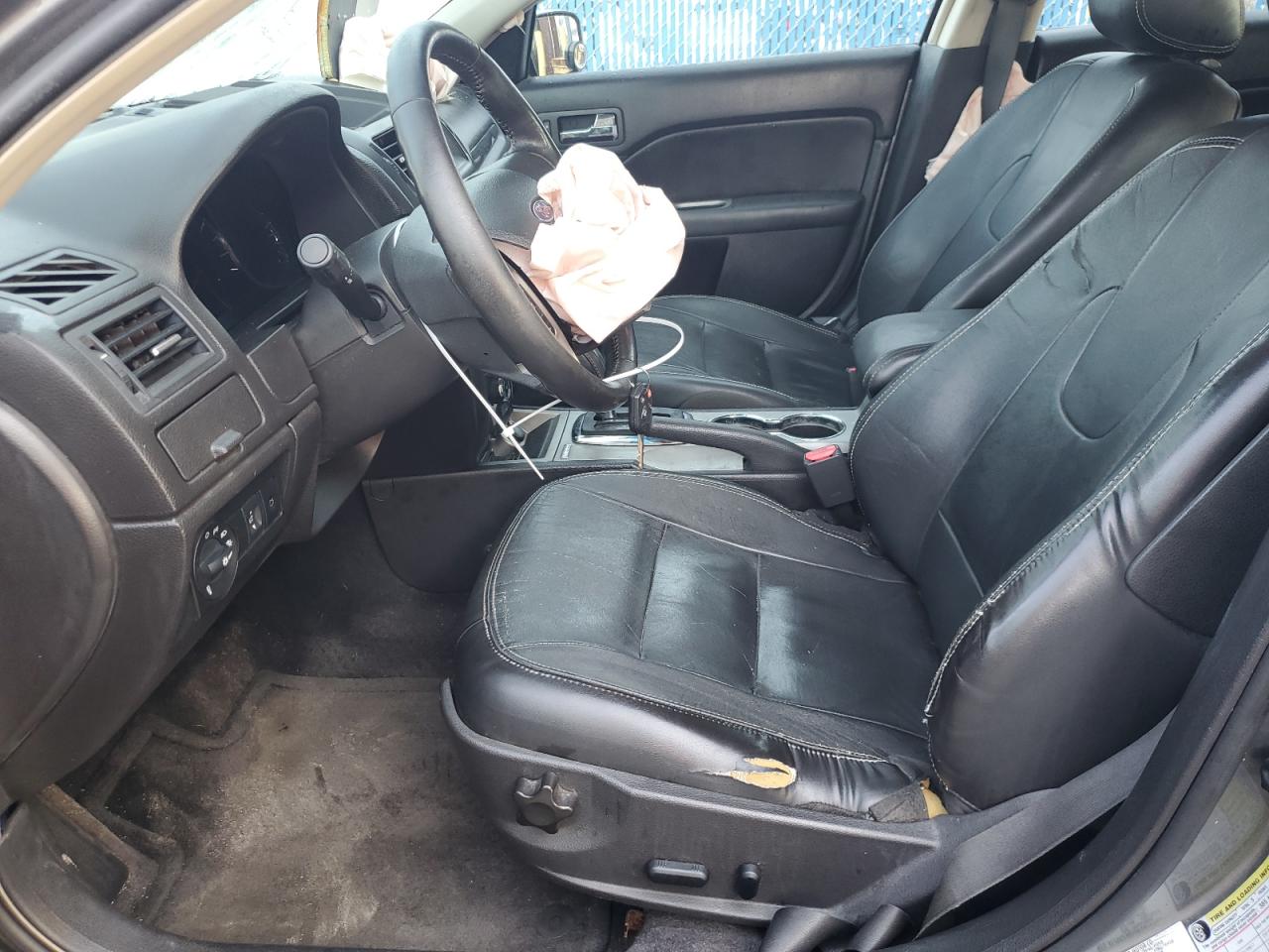 2010 Ford Fusion - Image 7