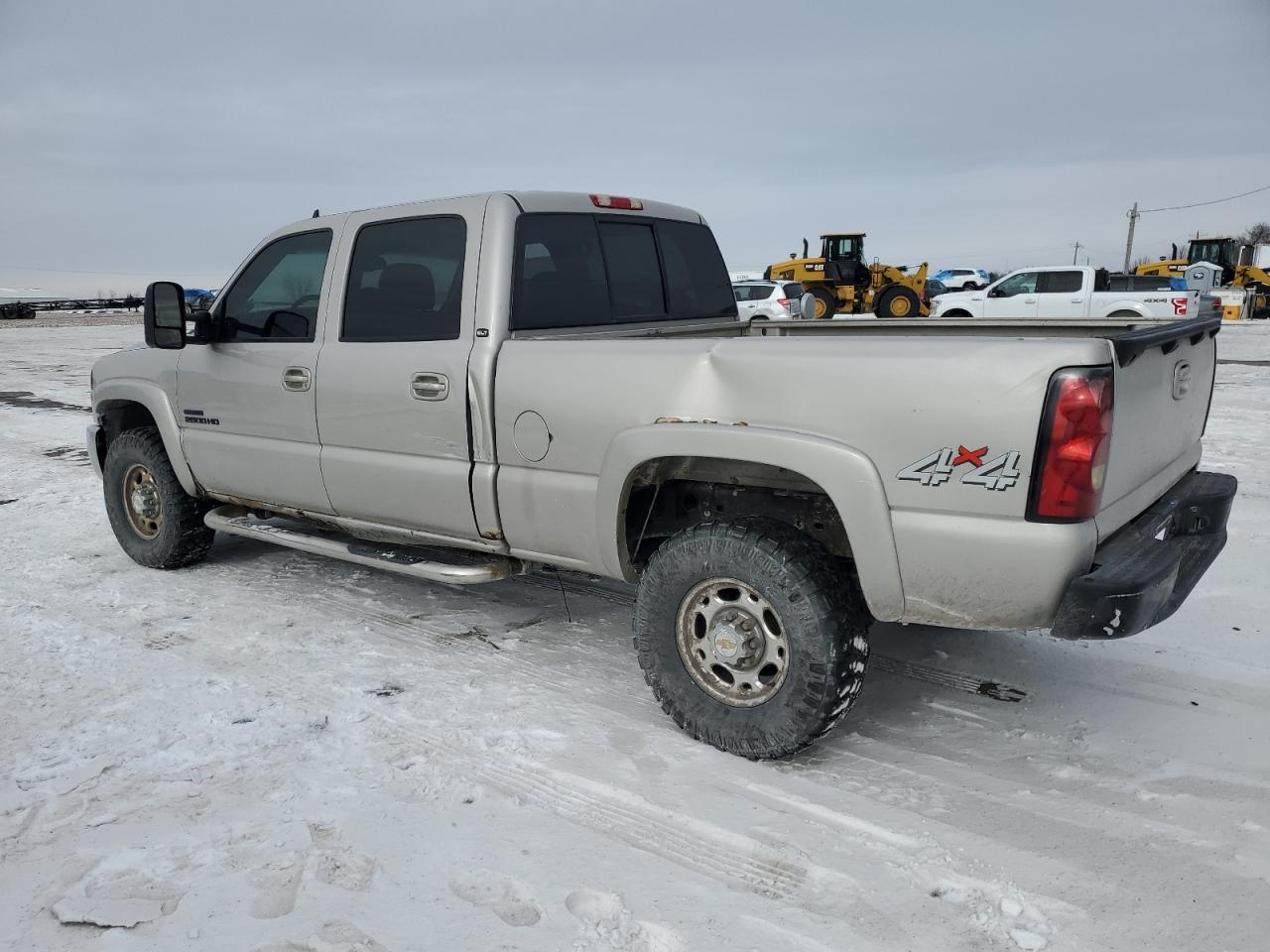 2006 GMC Sierra - Image 2