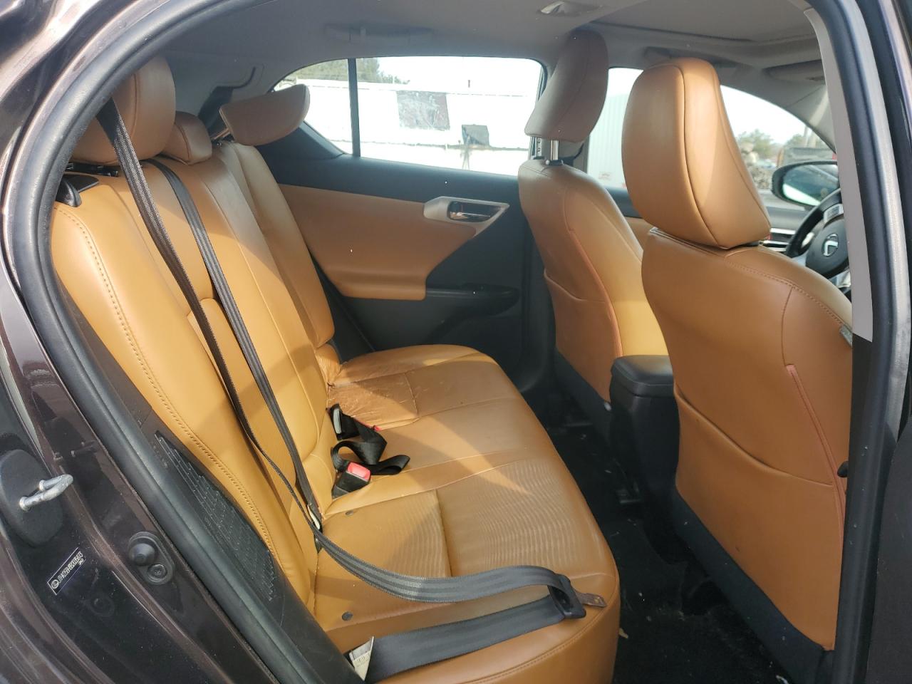 2011 Lexus CT - Image 10
