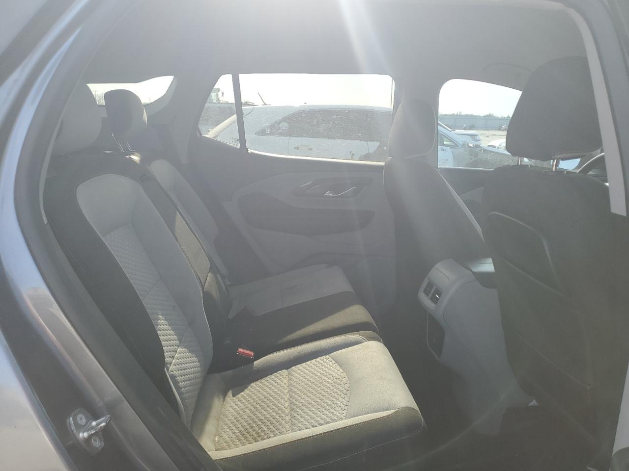 2018 GMC Terrain - Image 11