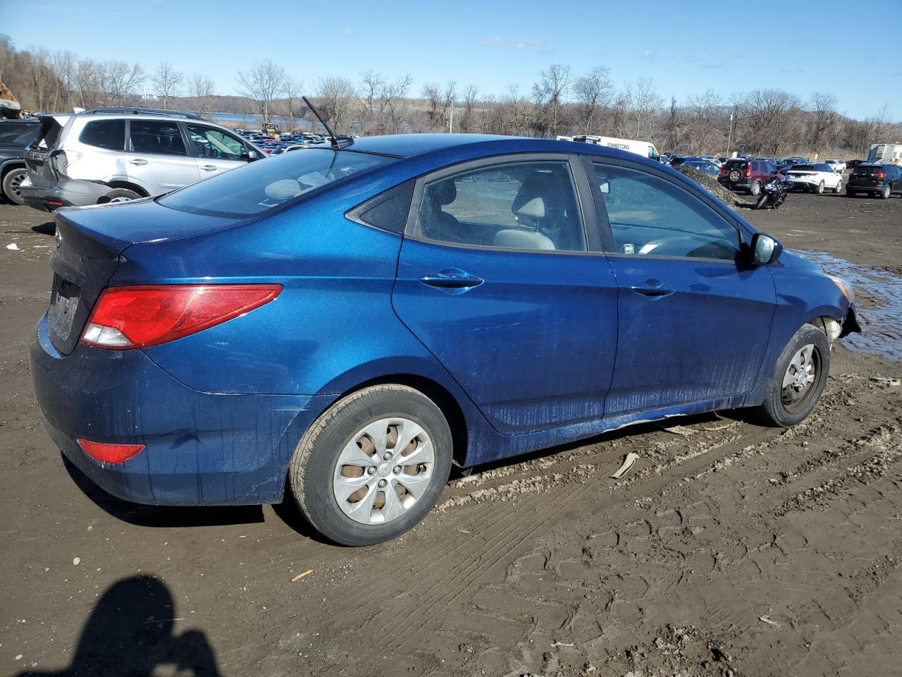 2016 Hyundai Accent - Image 3