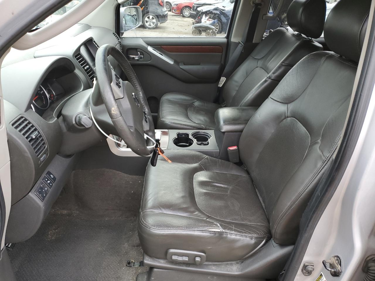 2008 Nissan Pathfinder - Image 7