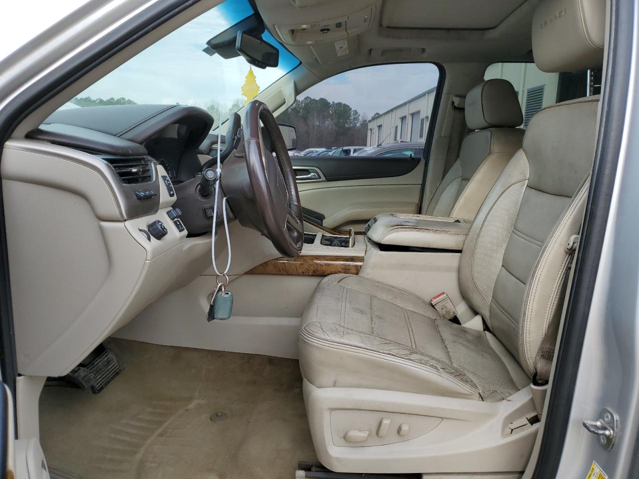 2017 GMC Yukon - Image 7
