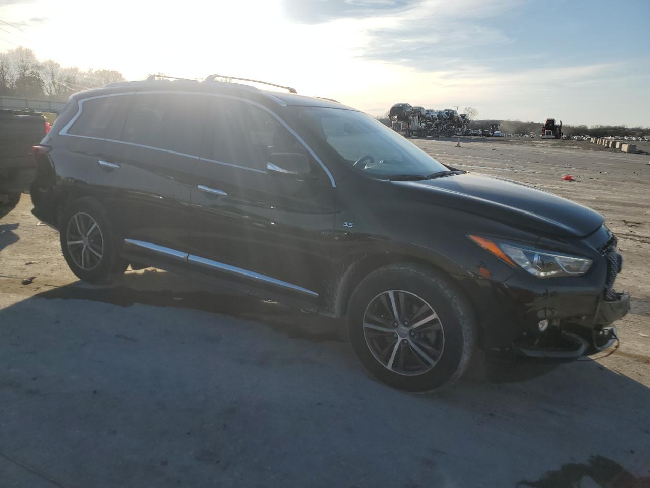 2019 Infiniti QX60 - Image 4