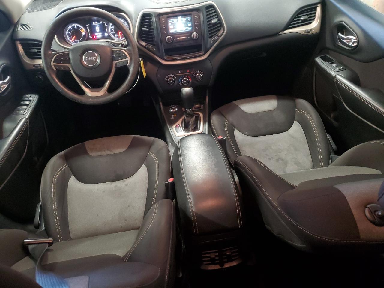 2016 Jeep Cherokee - Image 8