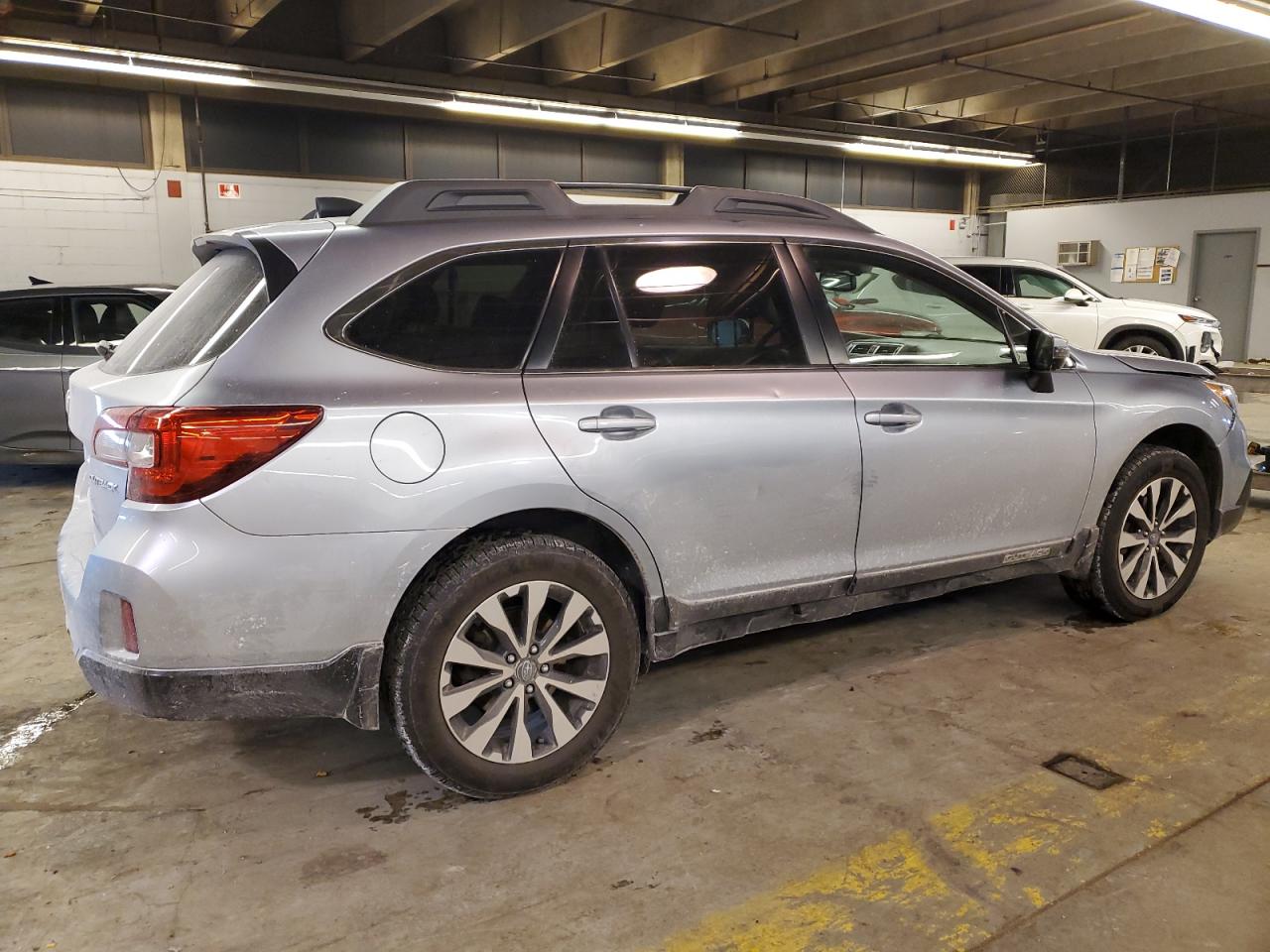 2016 Subaru Outback - Image 3