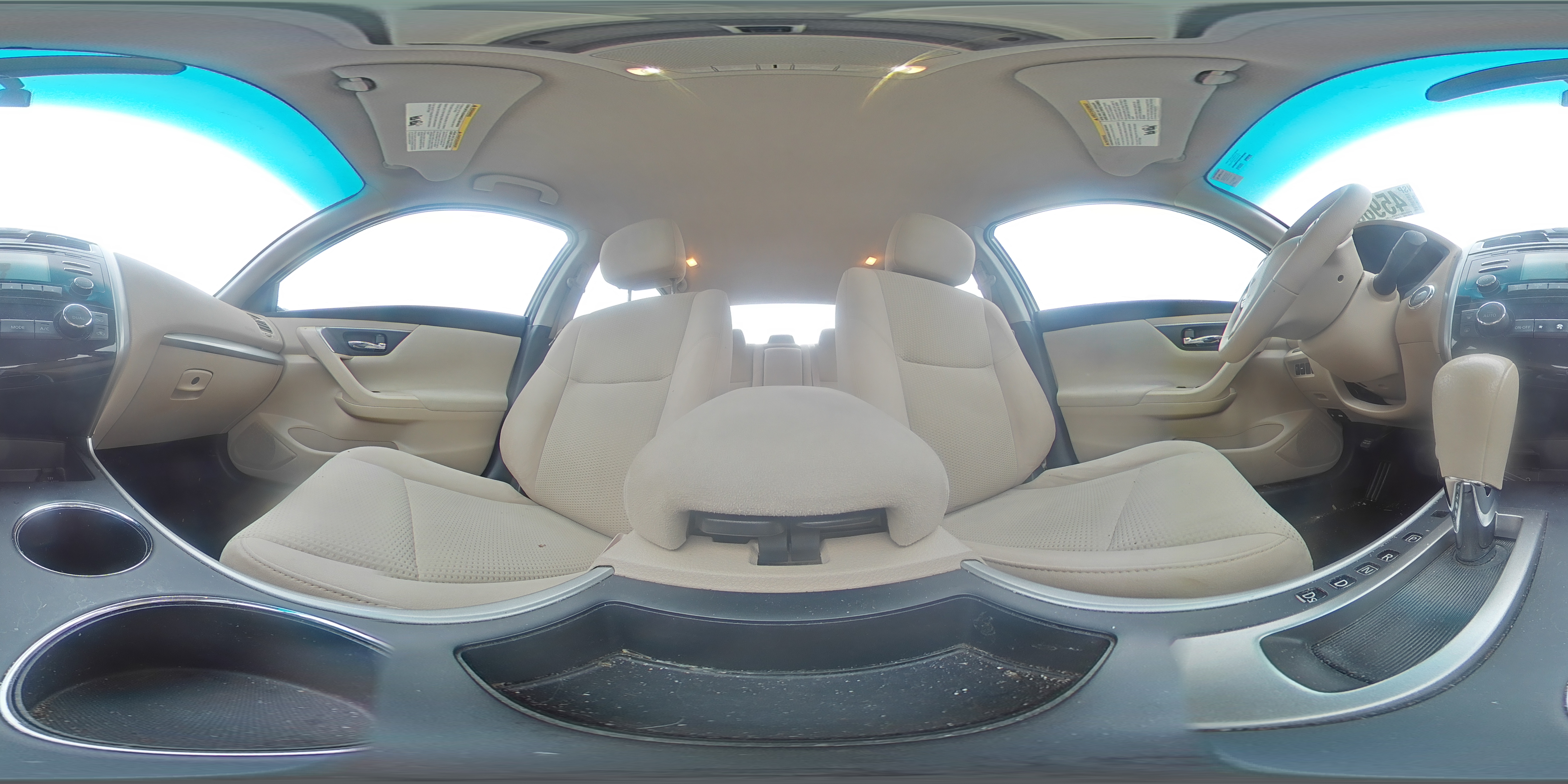 2015 Nissan Altima - Image 13