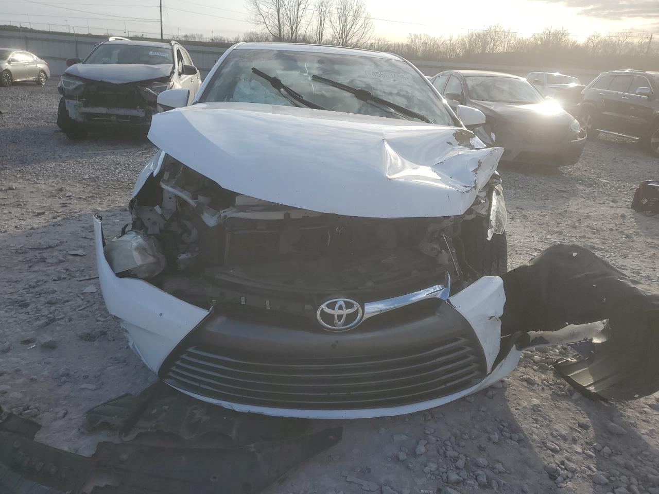 2015 Toyota Camry - Image 5