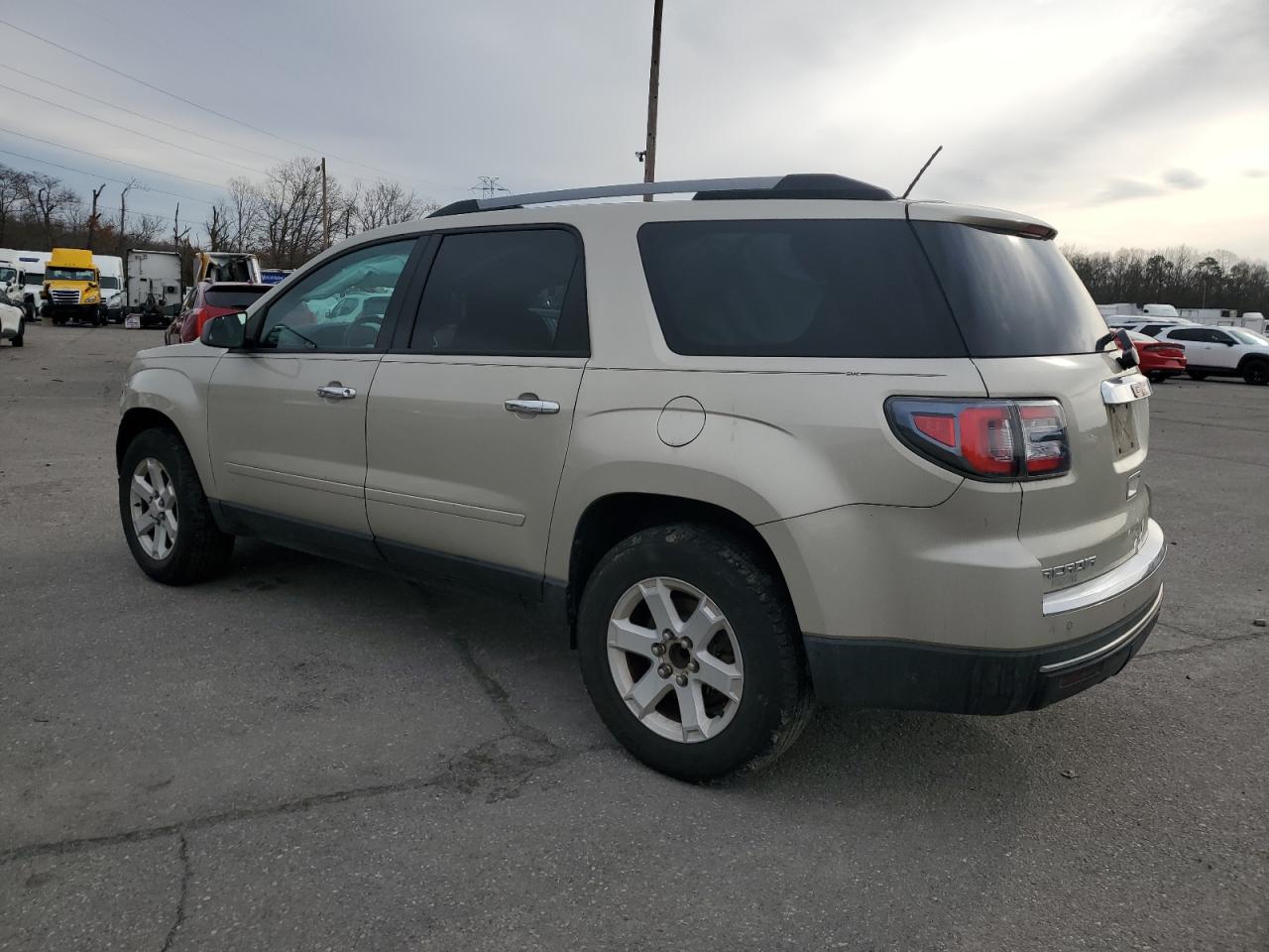 2014 GMC Acadia - Image 2