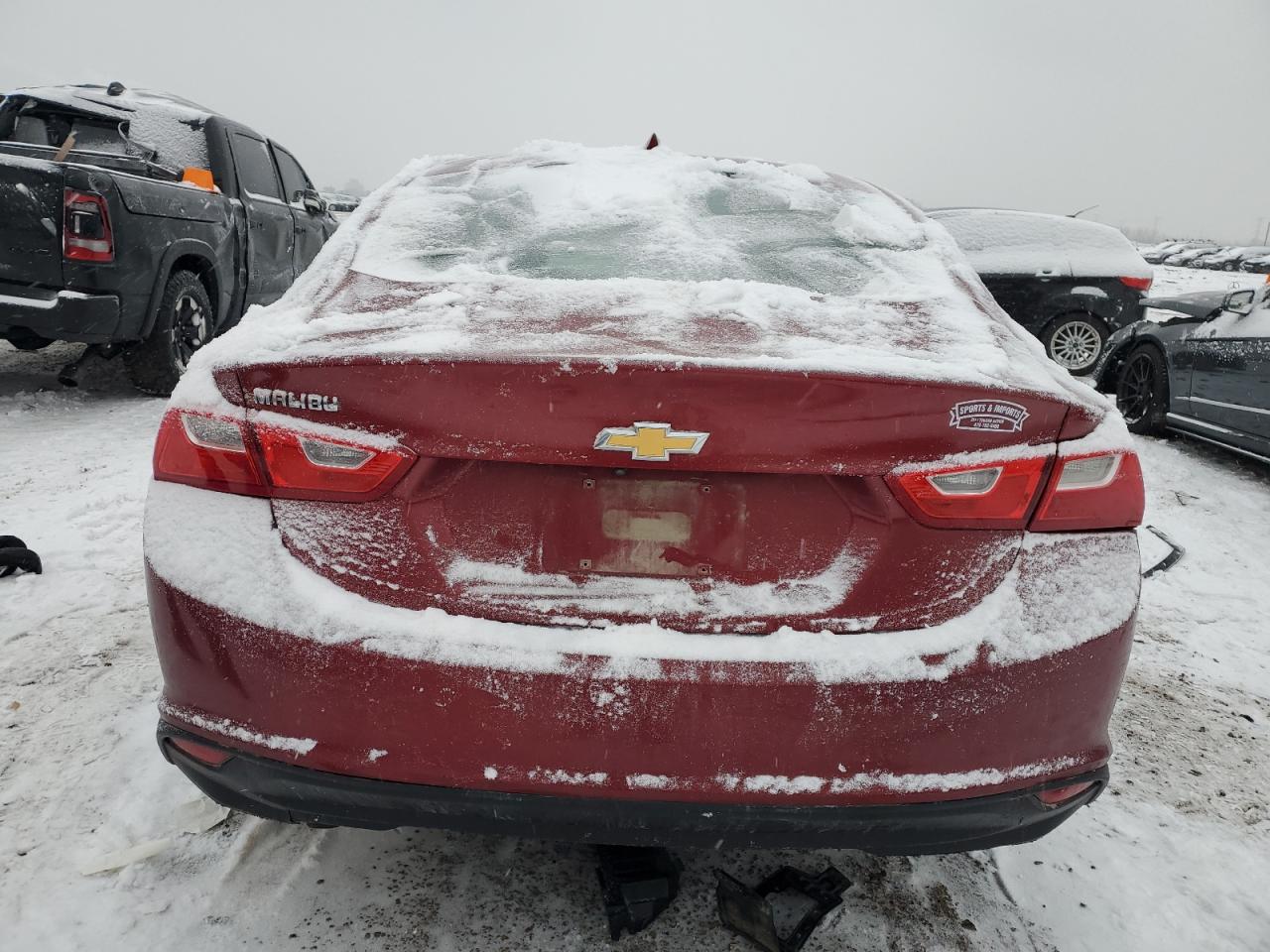 2017 Chevrolet Malibu - Image 6