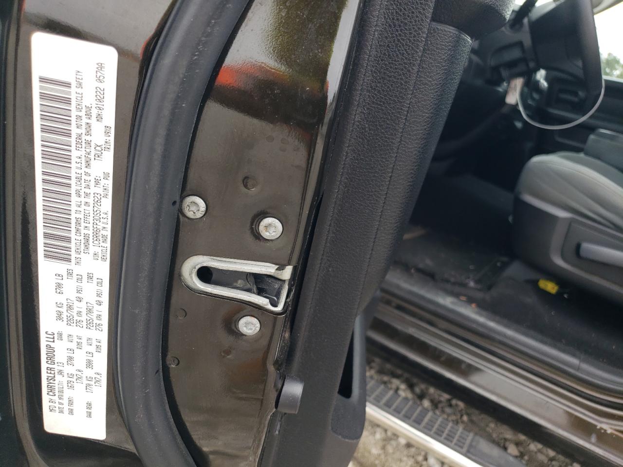 2013 RAM 1500 - Image 12