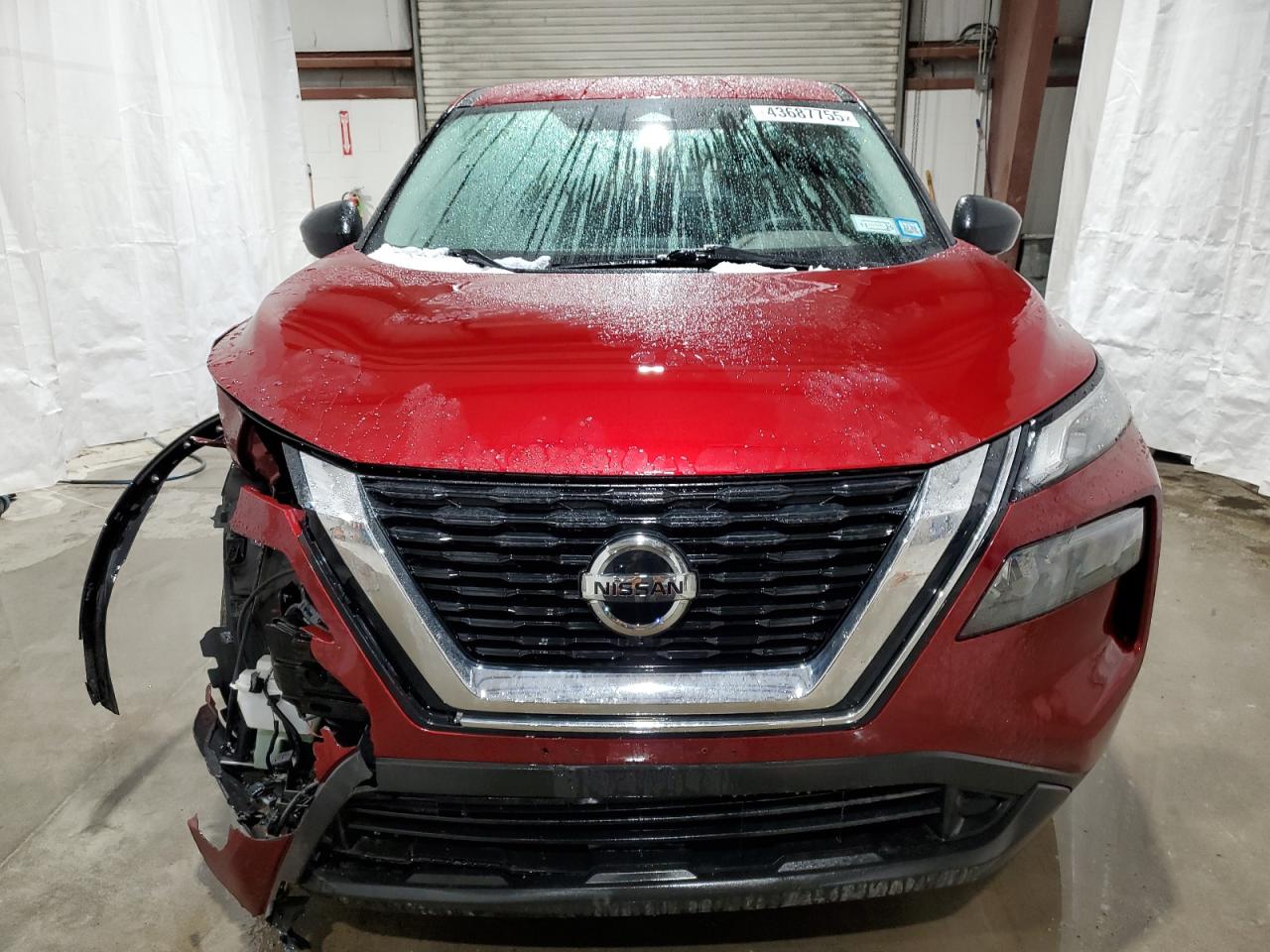 2021 Nissan Rogue - Image 5