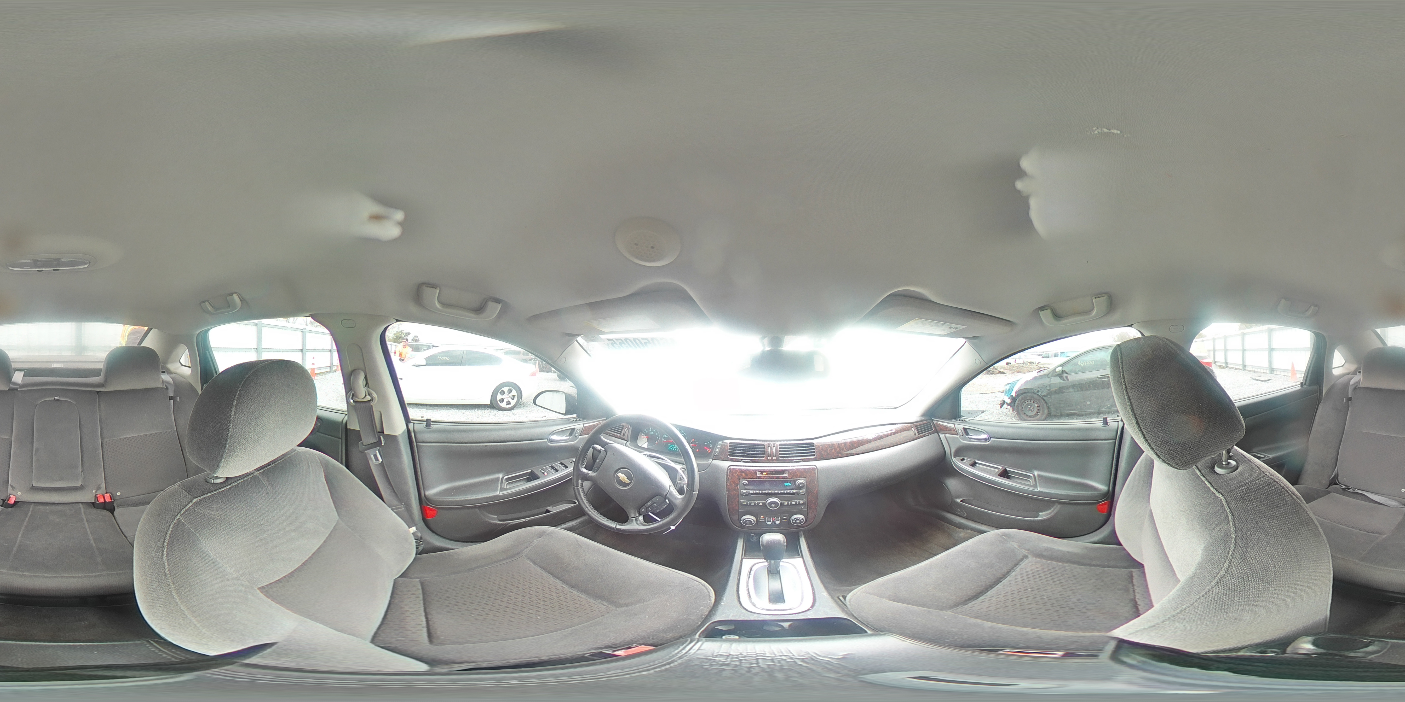 2013 Chevrolet Impala - Image 13