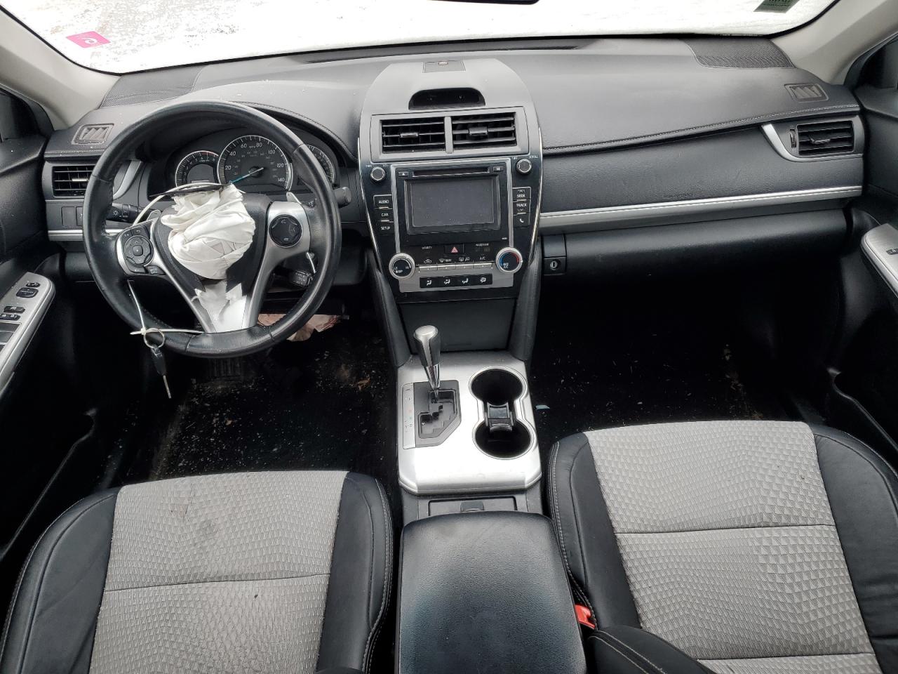 2014 Toyota Camry - Image 8