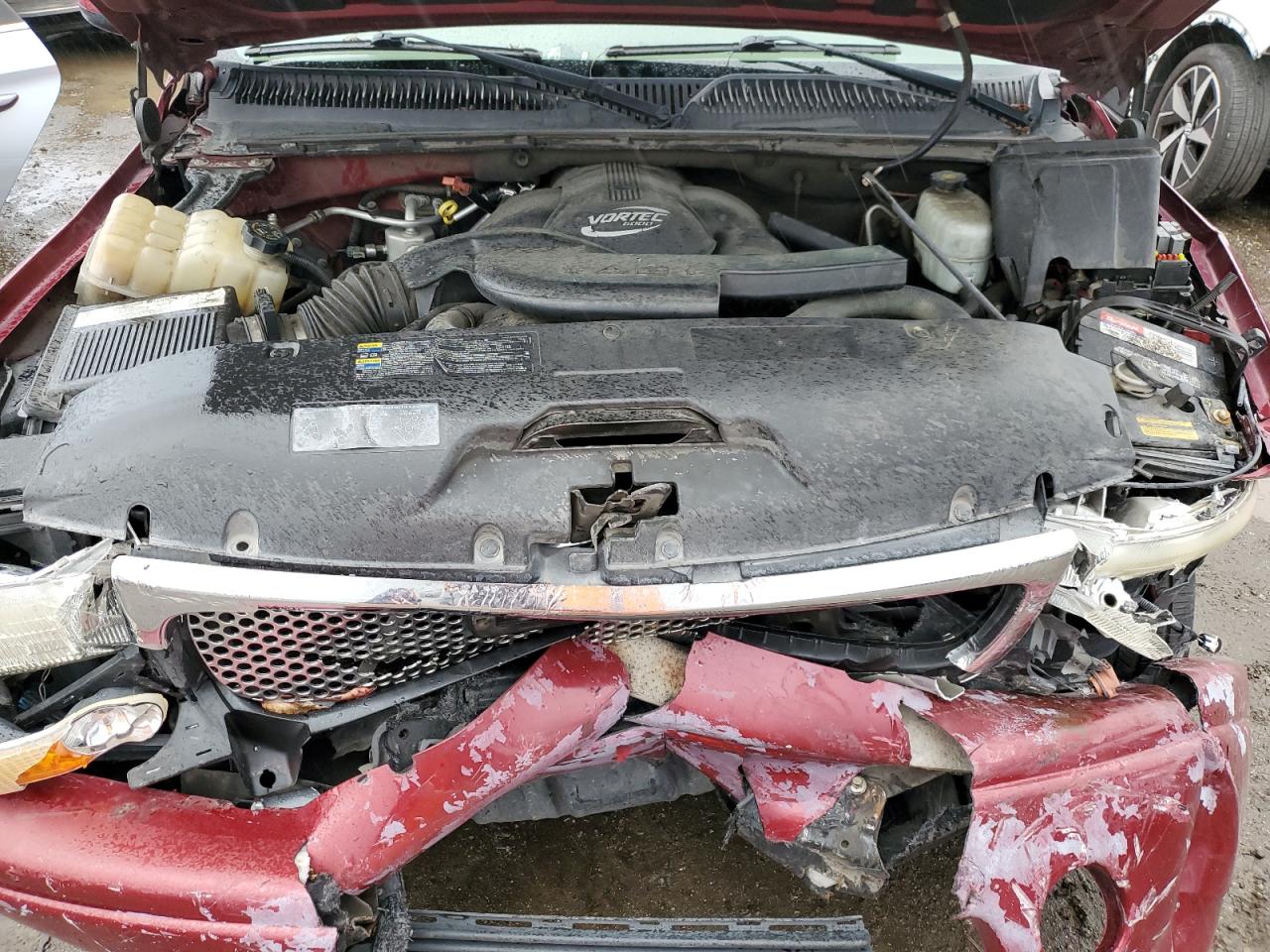 2004 GMC Yukon - Image 12