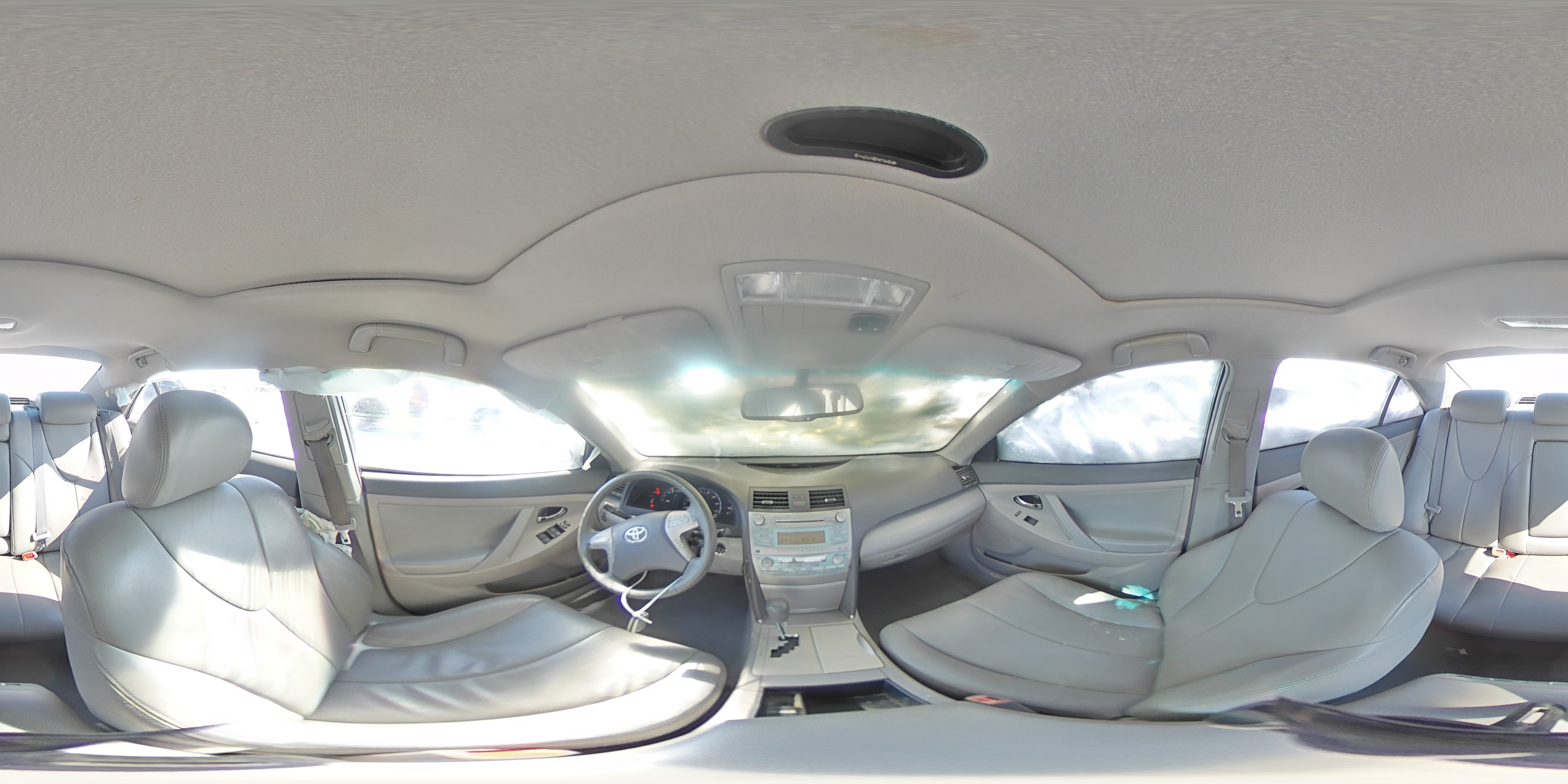 2009 Toyota Camry - Image 13
