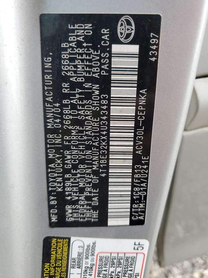 2004 Toyota Camry - Image 12