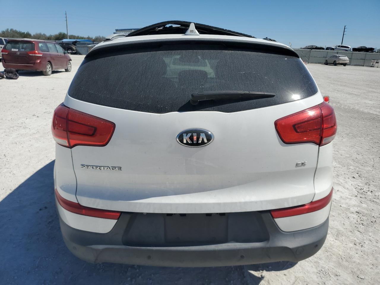 kndpccac5f7711158 KNDPCCAC5F7711158 2015 Kia Sportage Ex