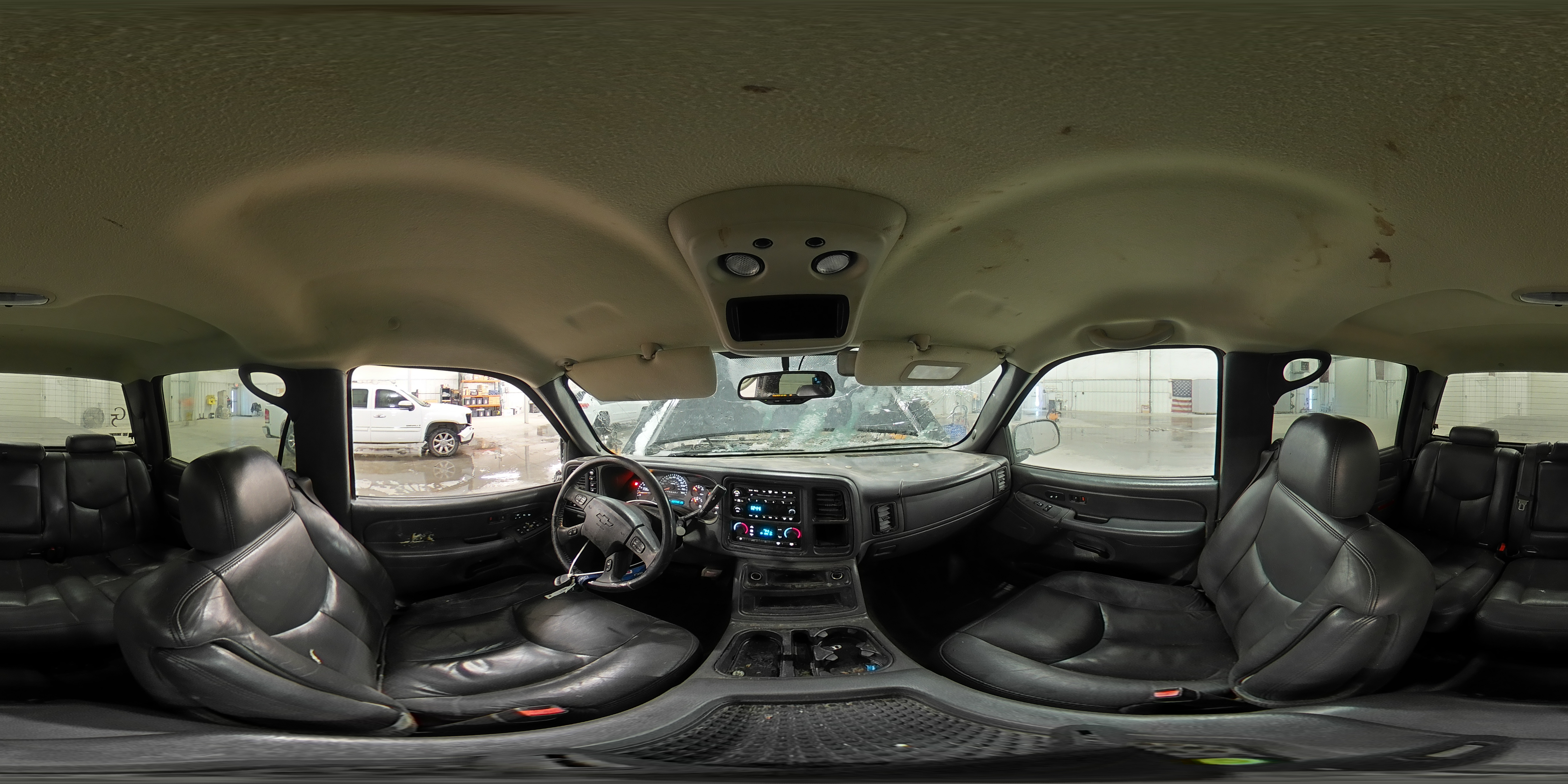 2006 Chevrolet Silverado - Image 12