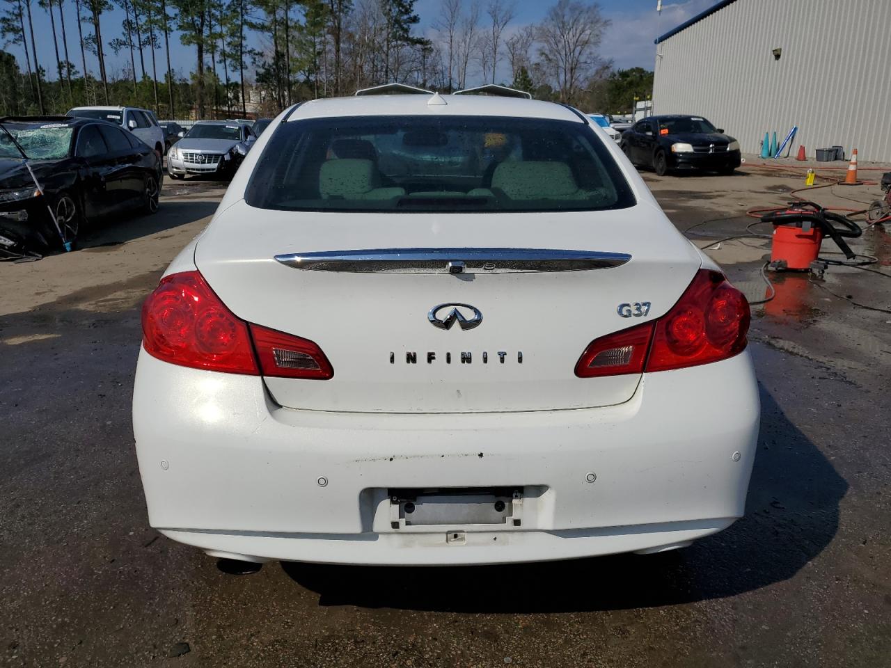 2013 Infiniti G - Image 6