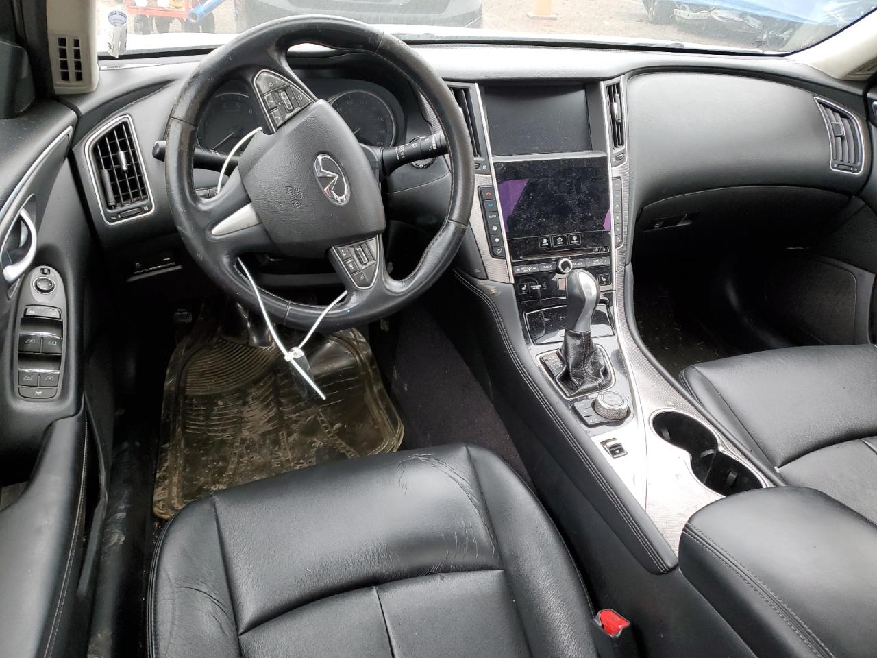 2015 Infiniti Q50 - Image 8