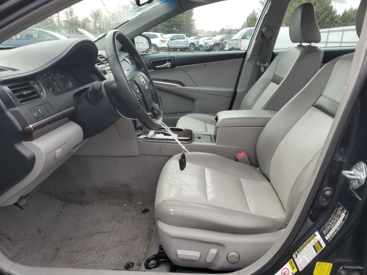 2012 Toyota Camry - Image 7