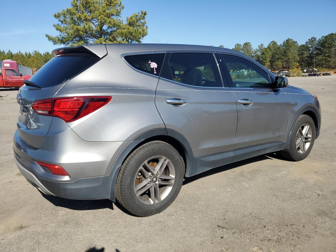 2018 Hyundai Santa Fe - Image 3