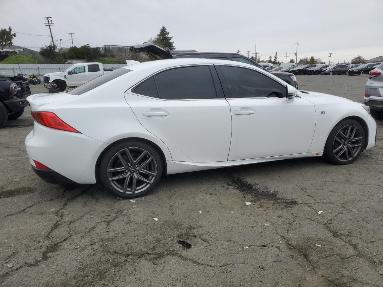 2017 Lexus IS - Image 3