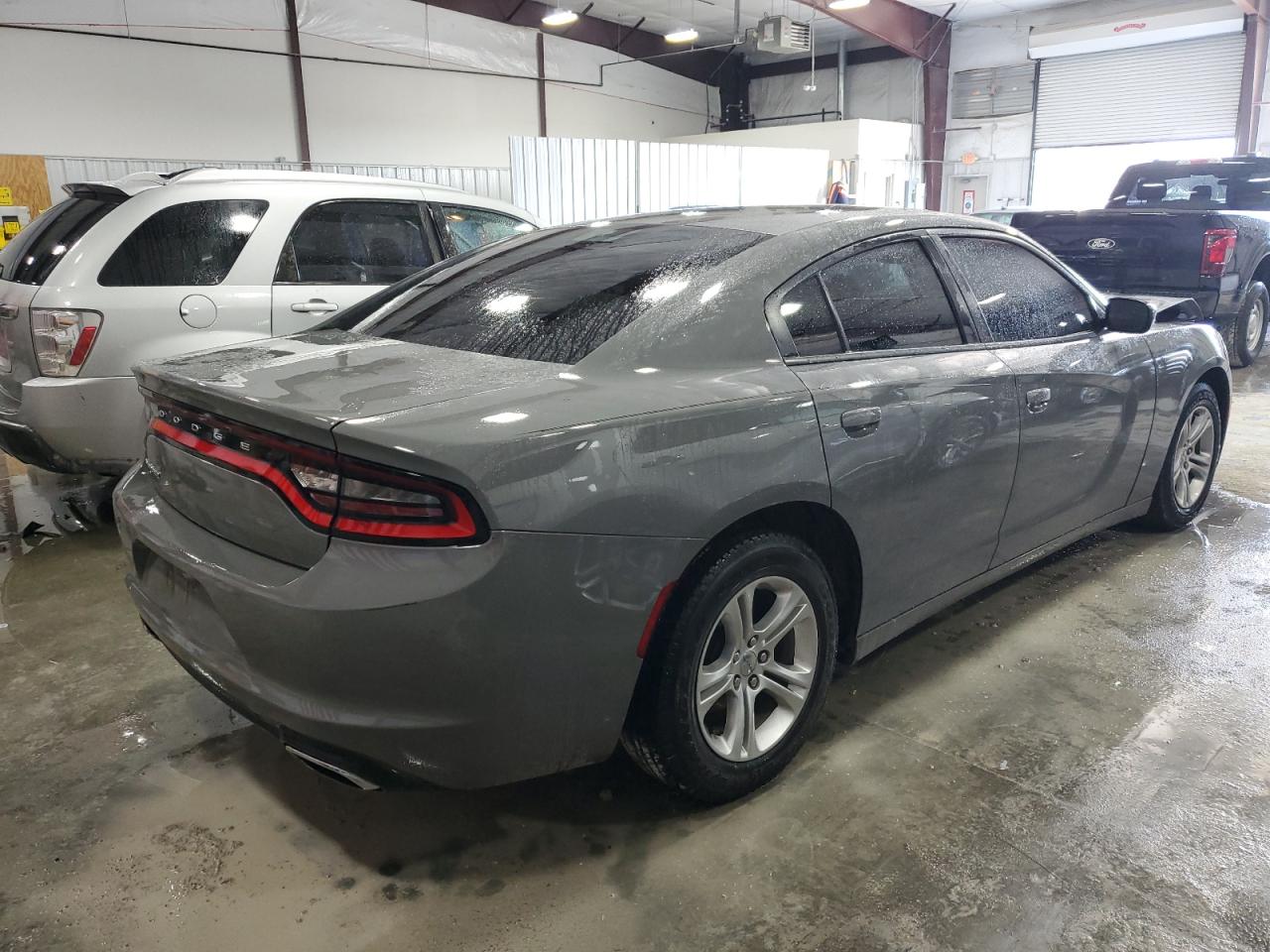 2017 Dodge Charger - Image 3