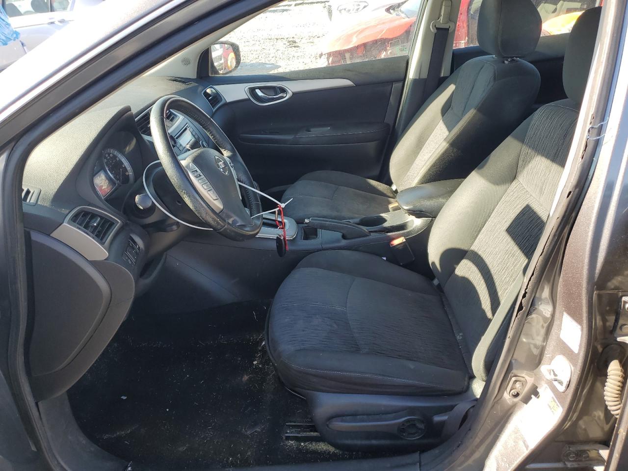 2015 Nissan Sentra - Image 7