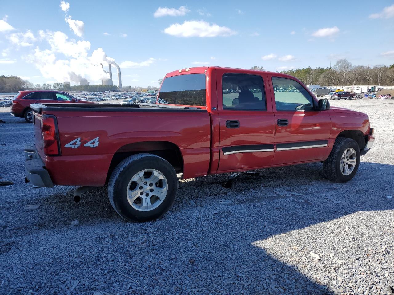2006 Chevrolet Silverado - Image 3