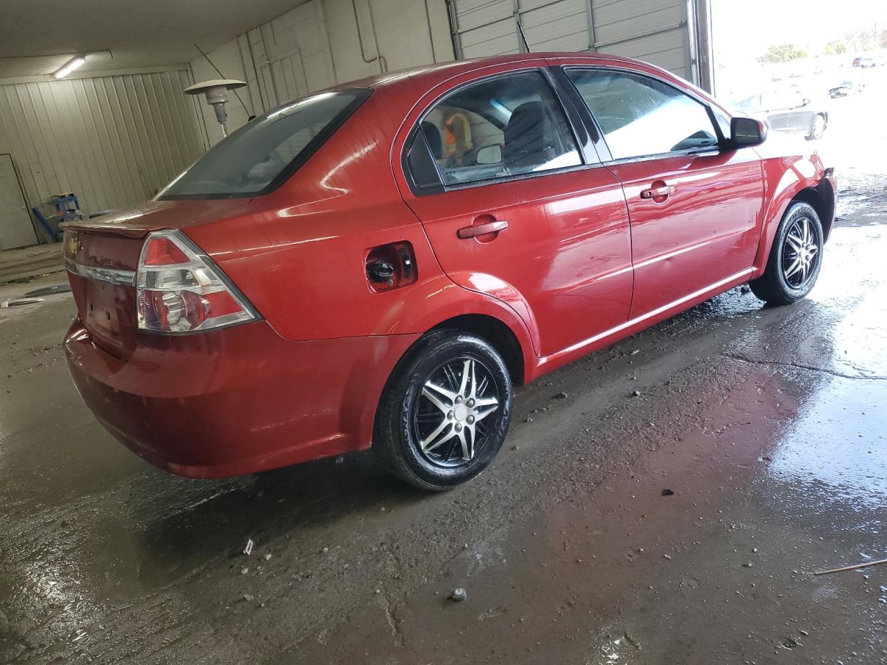 2010 Chevrolet Aveo - Image 3