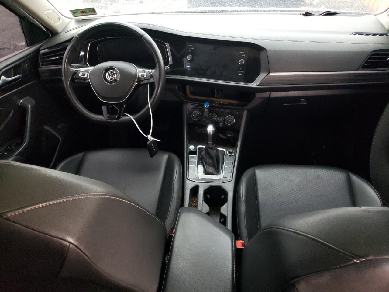 2019 Volkswagen Jetta - Image 8