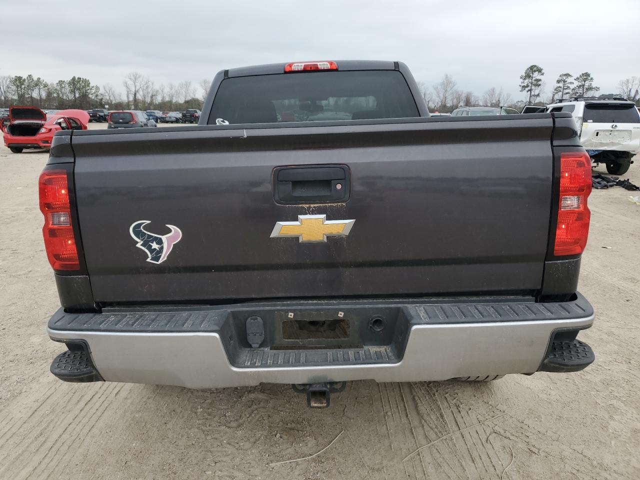 2015 Chevrolet Silverado - Image 6