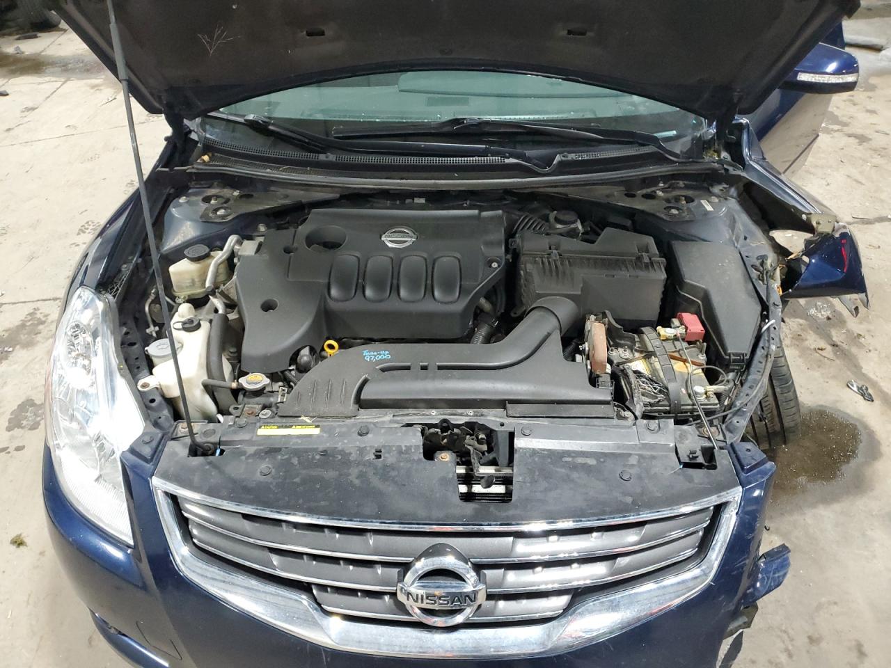 2010 Nissan Altima - Image 11