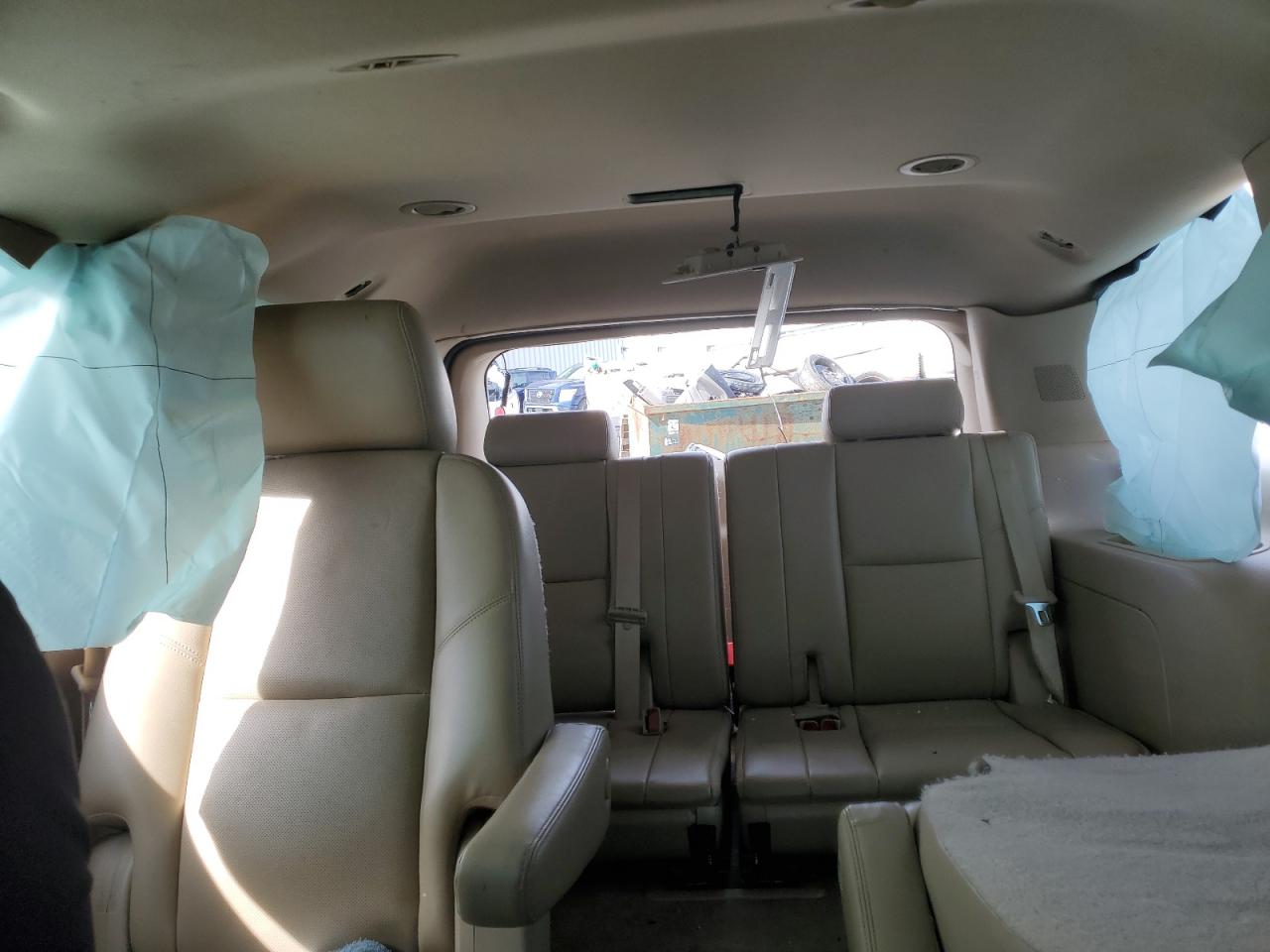 2014 Chevrolet Tahoe - Image 10