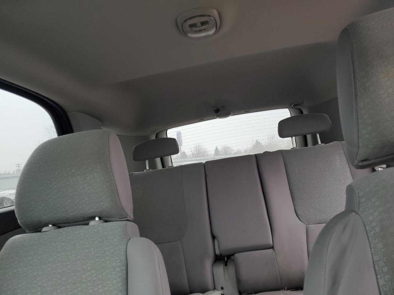 2007 Chevrolet Equinox - Image 10