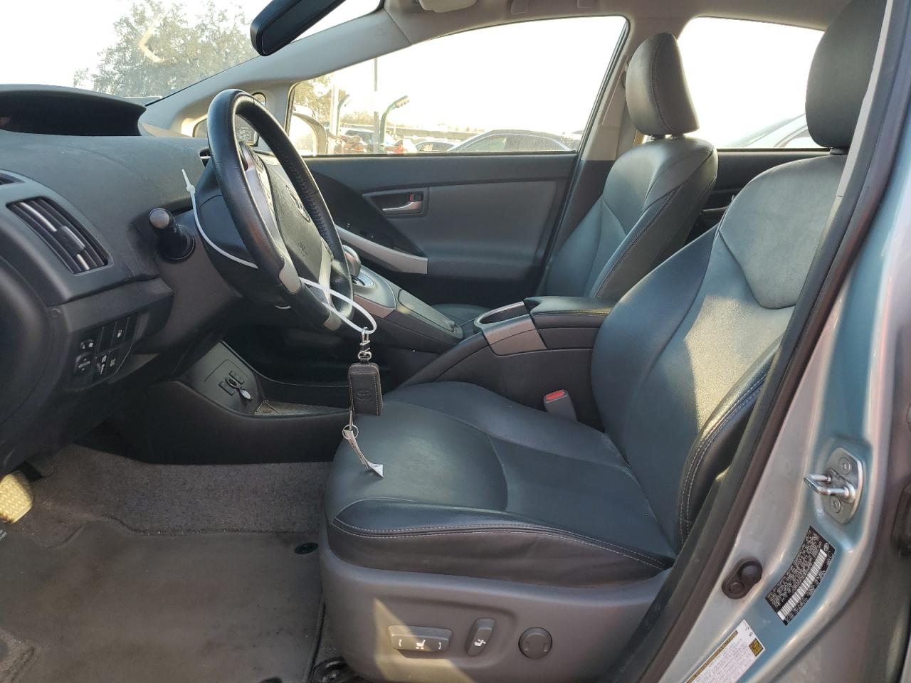 2014 Toyota Prius - Image 7