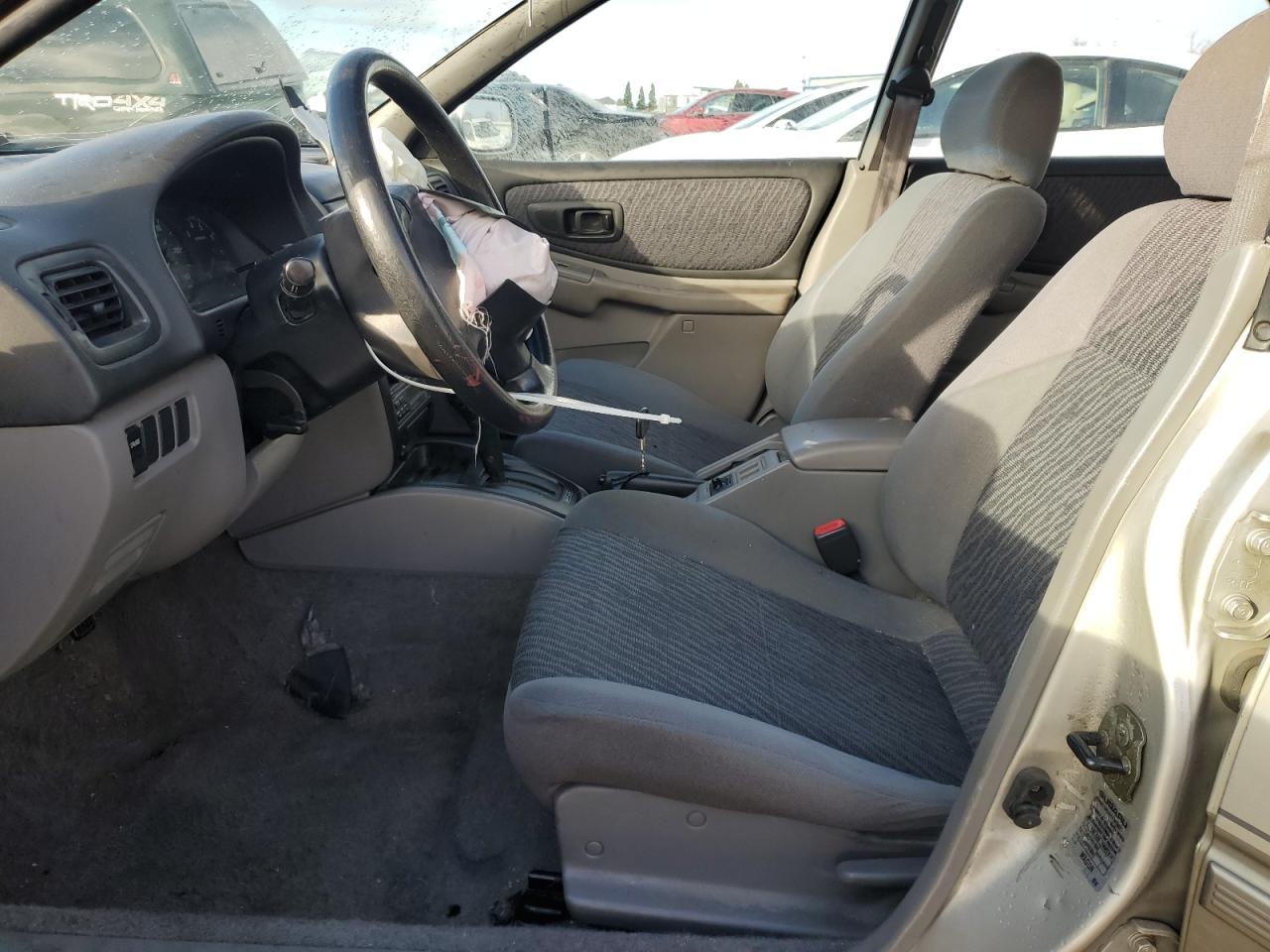 2001 Subaru Impreza - Image 7