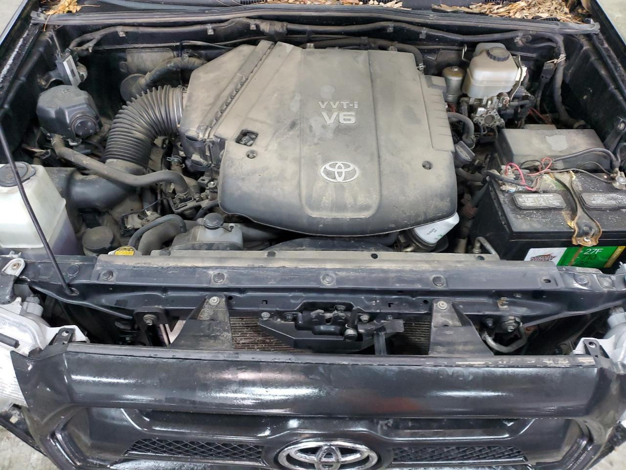 2012 Toyota Tacoma - Image 11